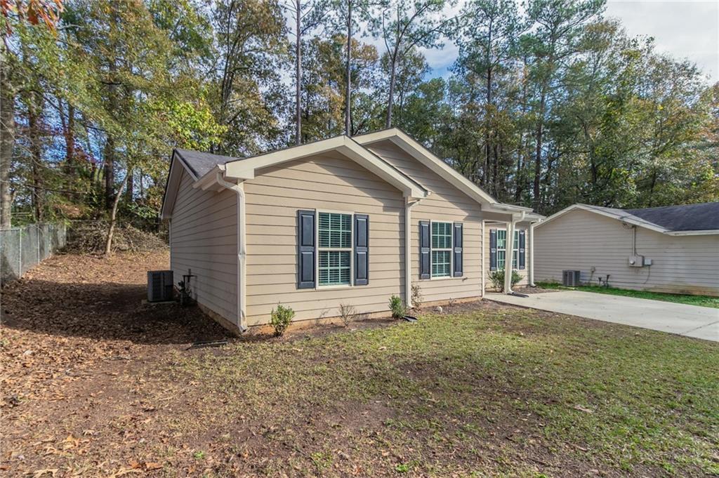 Property Photo: 7133 Pineview Drive SW GA 30014