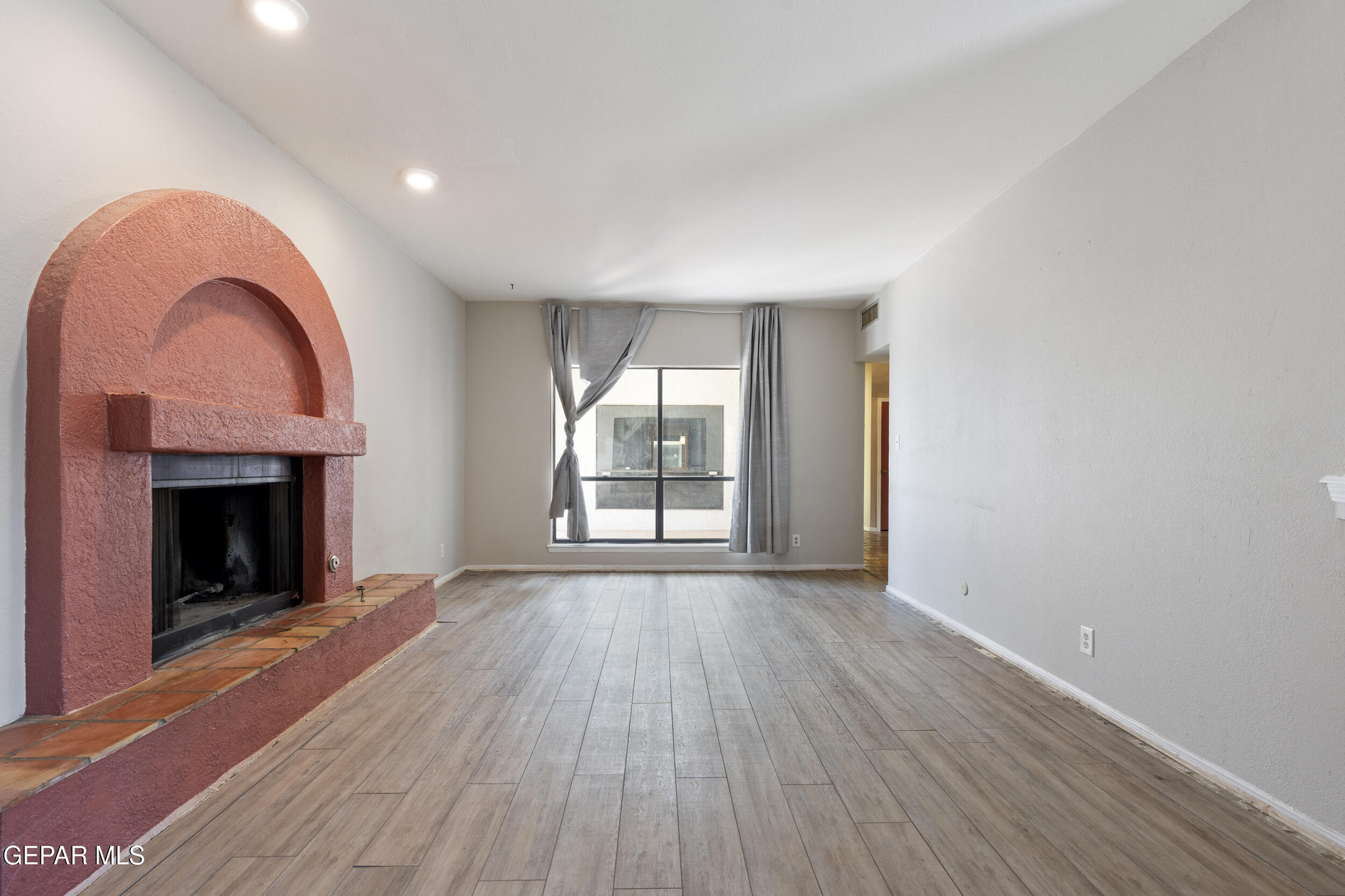 Property Photo: 6985 Granero Drive TX 79912