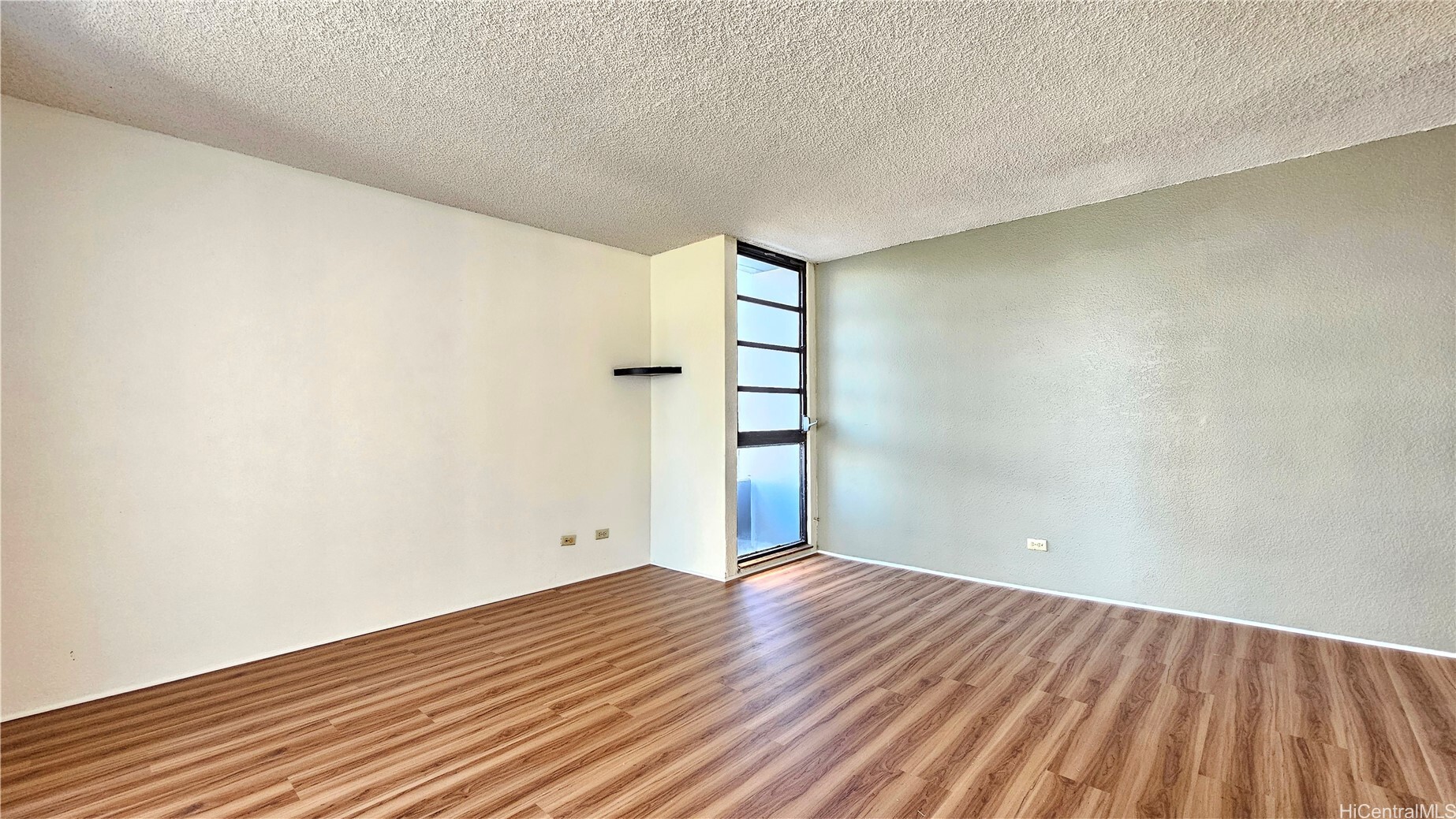 Property Photo: 2100 Date Street 103 HI 96826