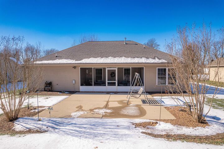 Property Photo:  7950 S Andee Lane  IN 47648 