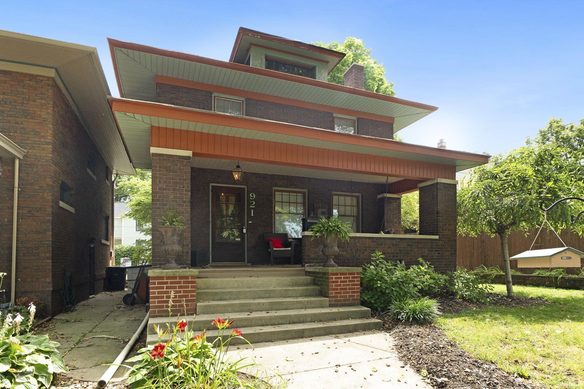 Property Photo:  921 Thieme Drive  IN 46802 