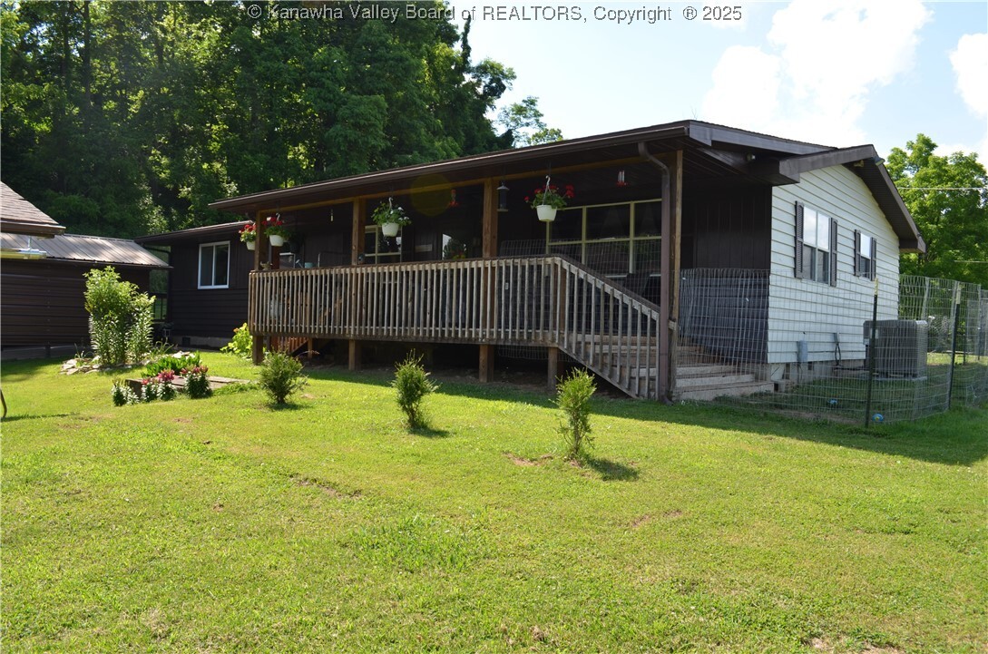 Property Photo:  699 Weekly Run Road  WV 26164 