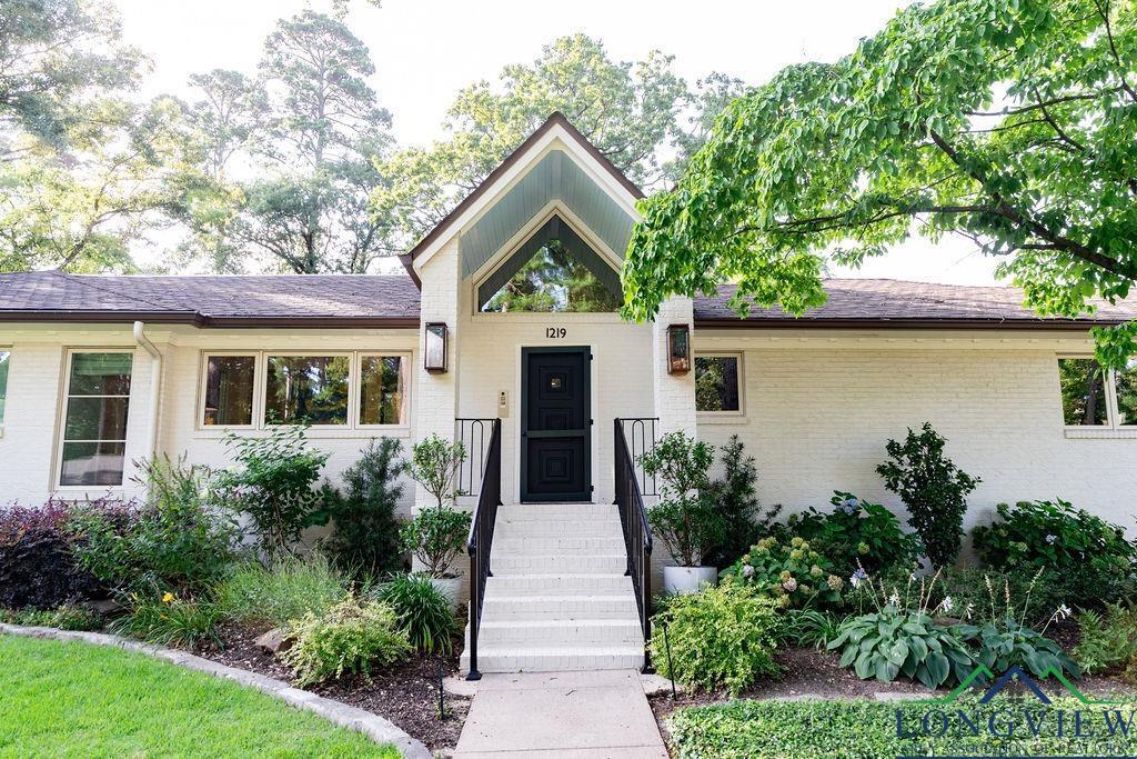 Property Photo:  1219 Yates Dr.  TX 75601 
