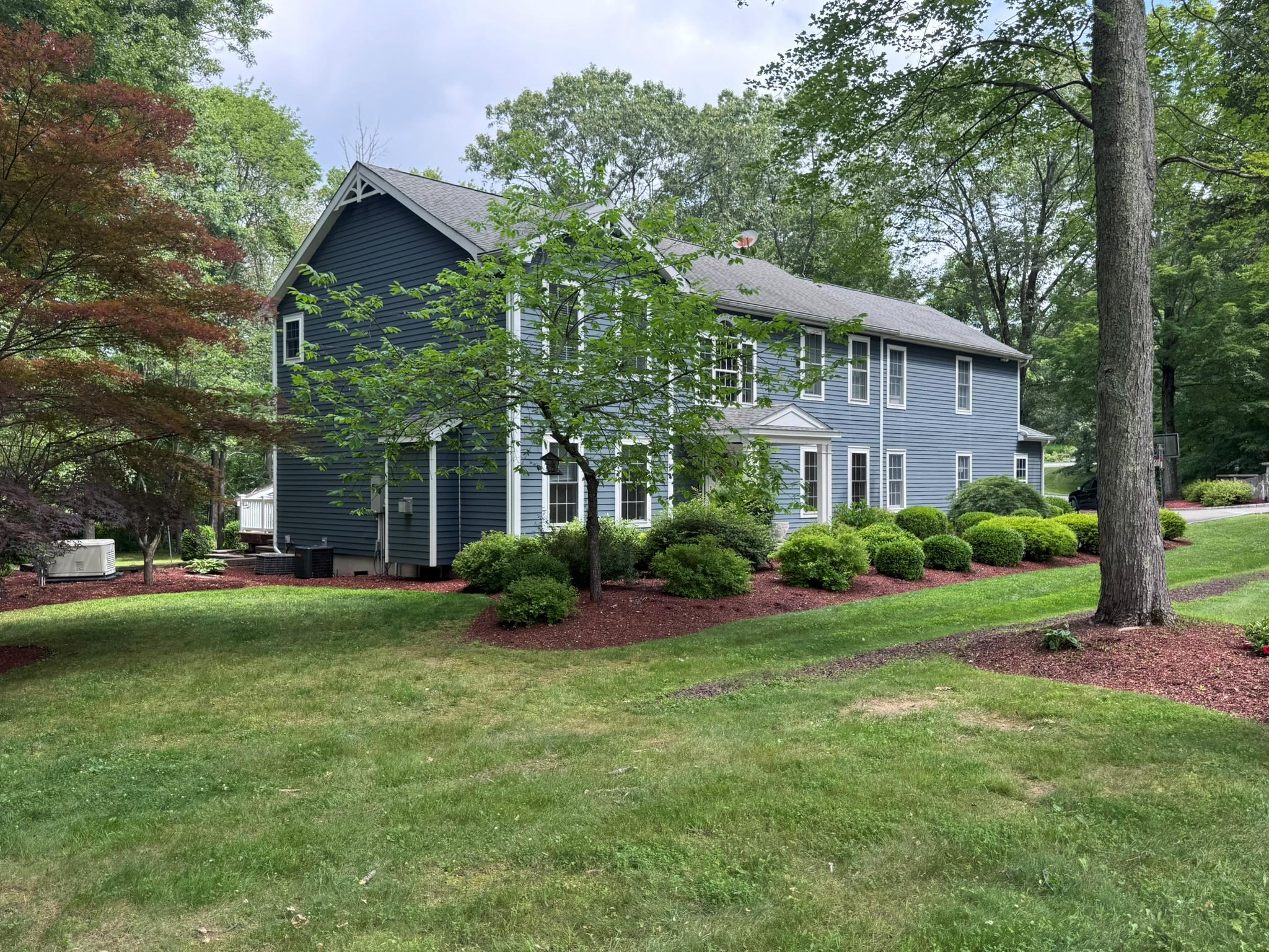 31 Farm Lake Court  Carmel NY 10512 photo