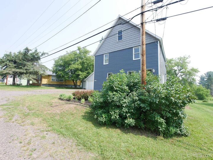 Property Photo:  41890 S Hamar Street  MI 49916 