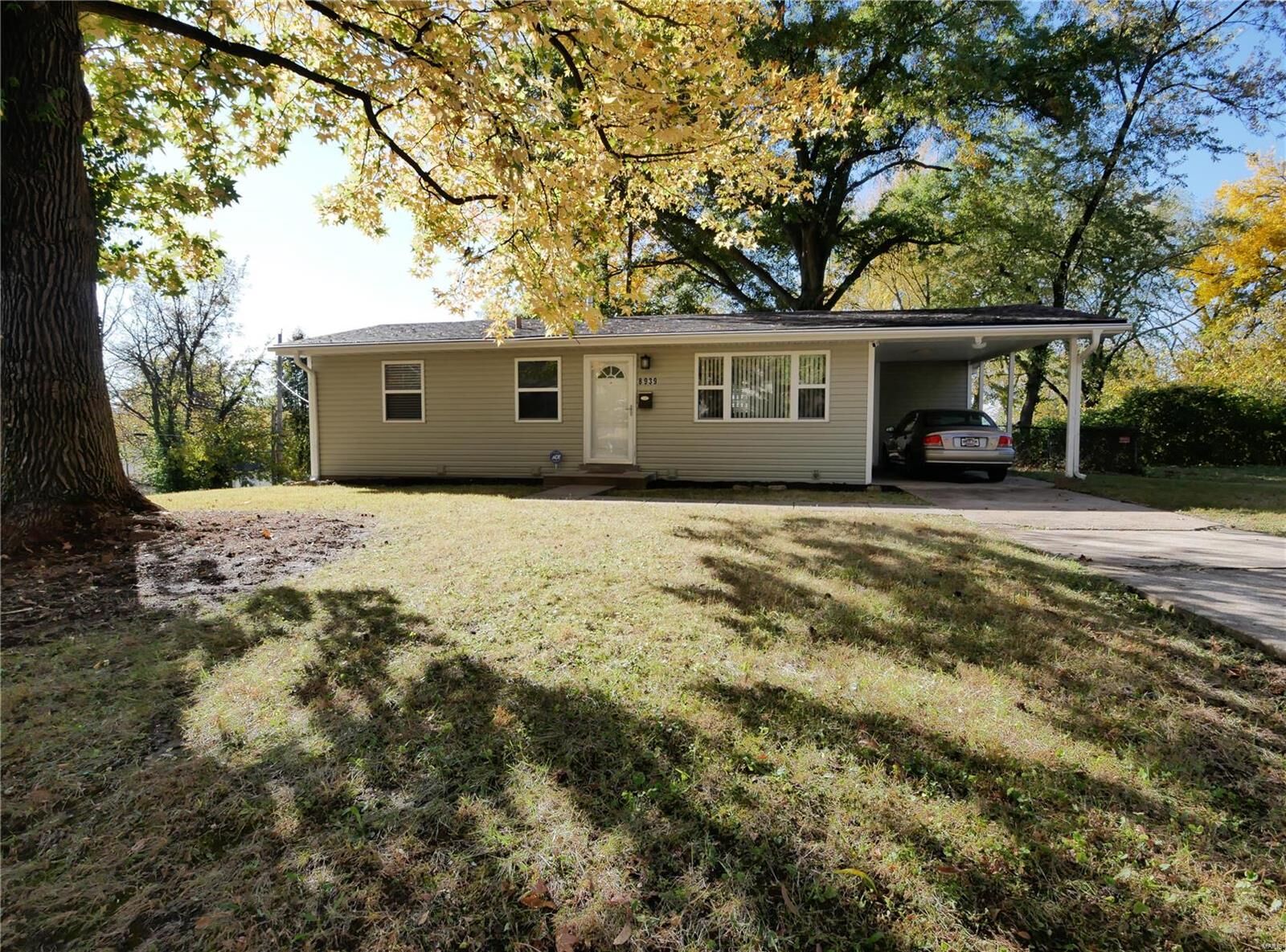 Property Photo:  8939 Huiskamp Avenue  MO 63136 