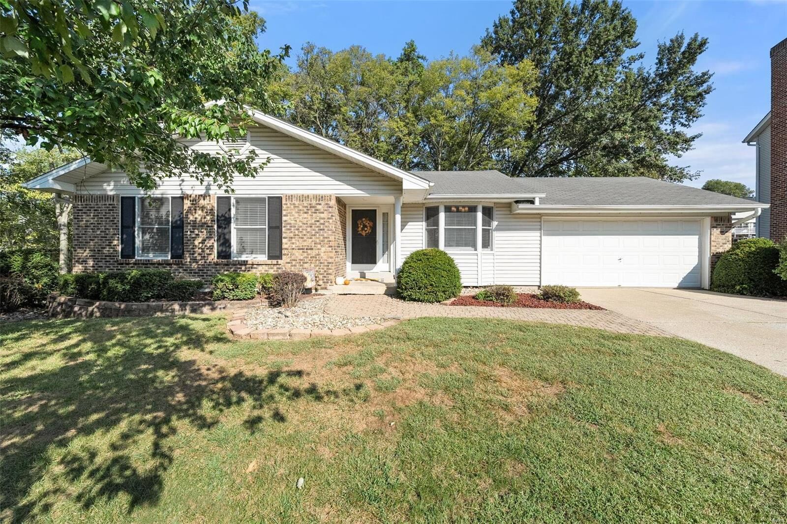Property Photo:  23 Plymouth Court  MO 63304