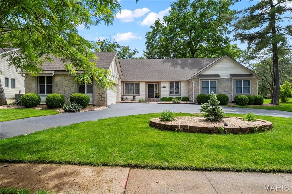 Property Photo: 14706 Mill Spring Drive MO 63017