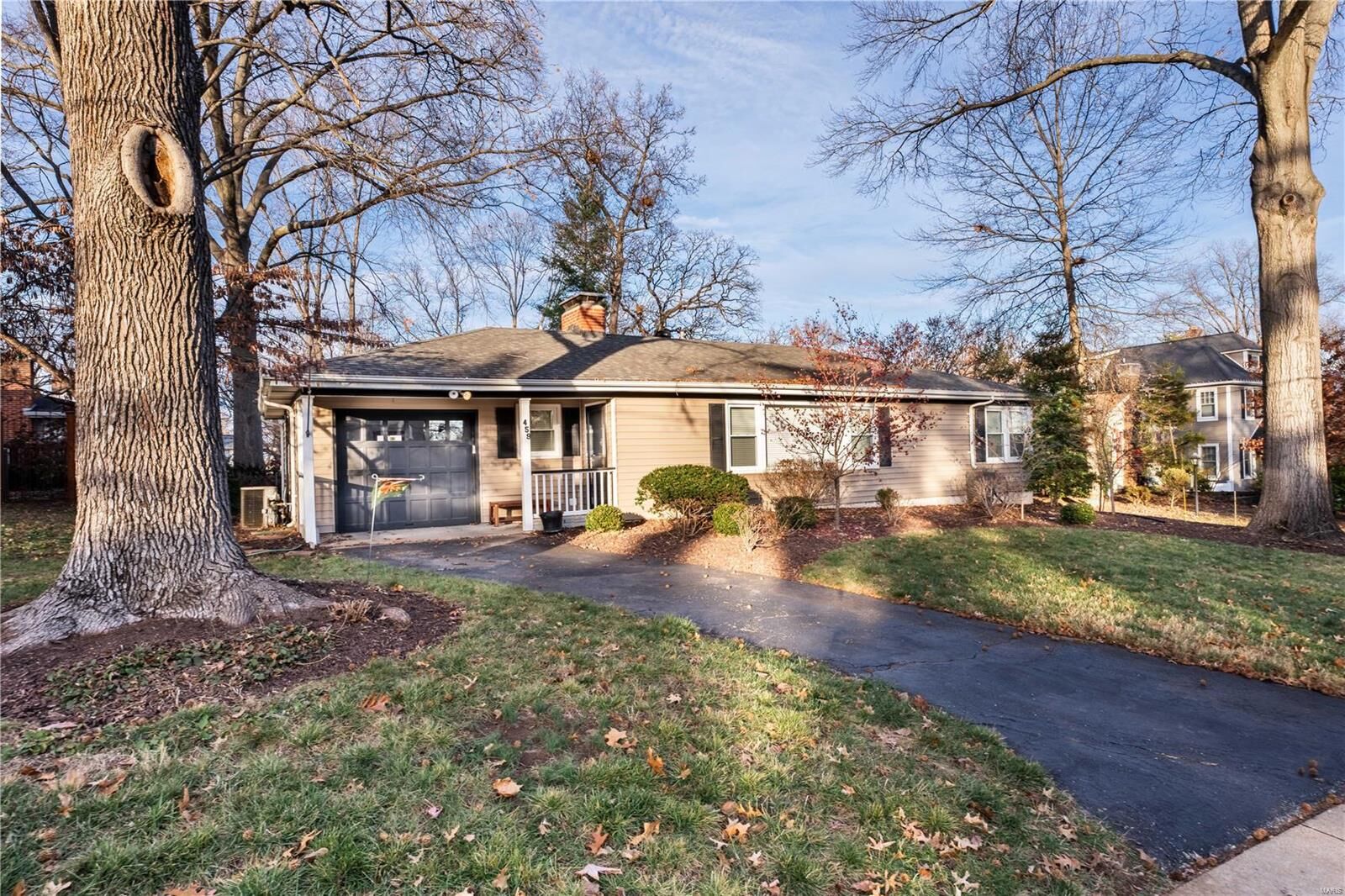 Property Photo:  459 Lee Avenue  MO 63119 
