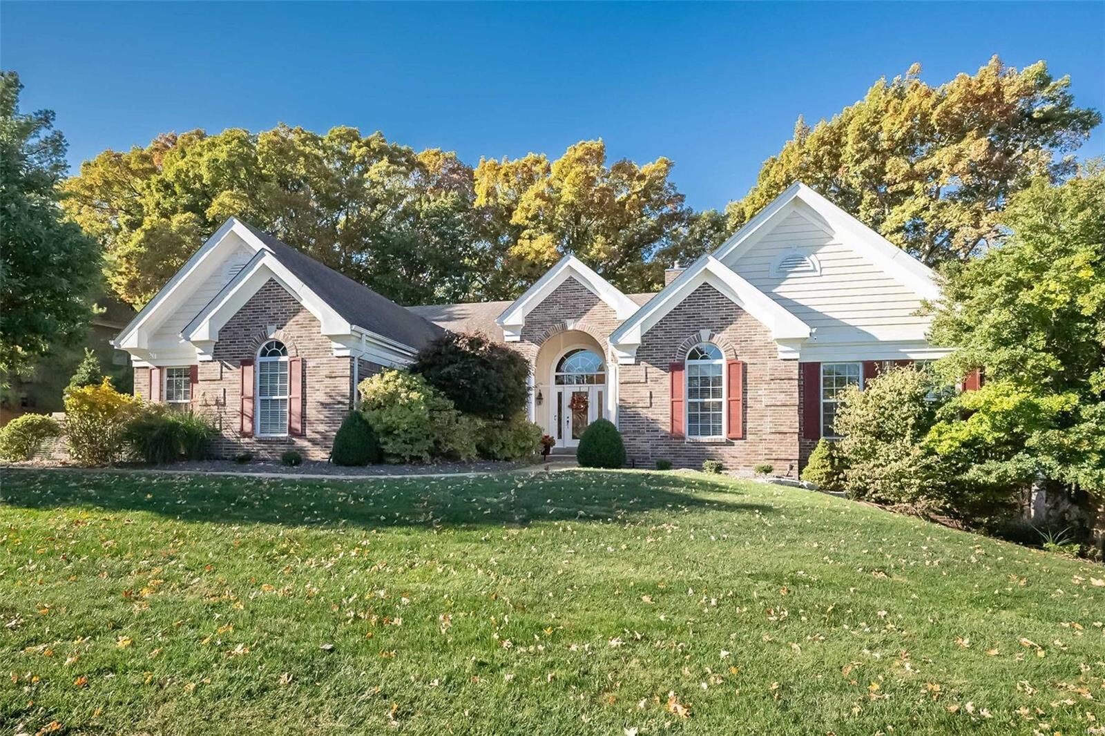 Property Photo: 17646 Lasiandra Drive MO 63005