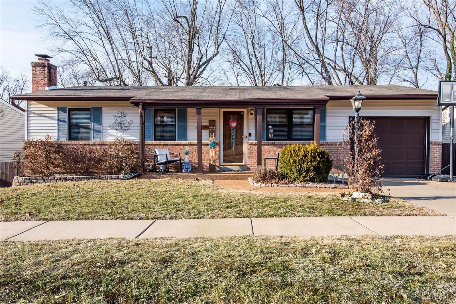 Property Photo:  4259 Martyridge  MO 63129 