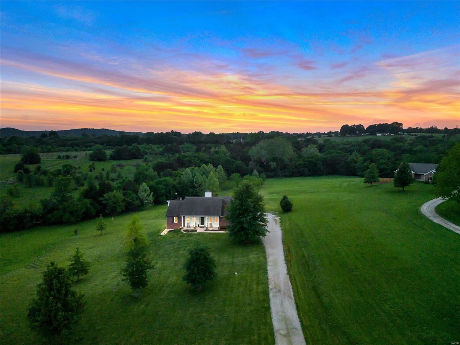 Property Photo:  6433 Riverview Drive  MO 63069 