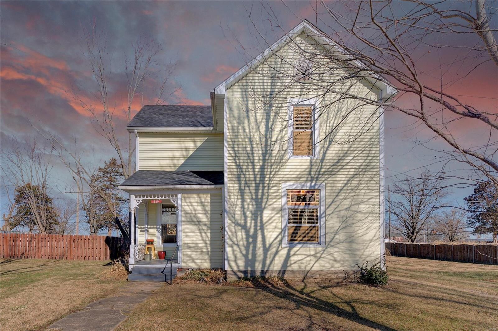 Property Photo:  619 College Avenue  MO 63383 