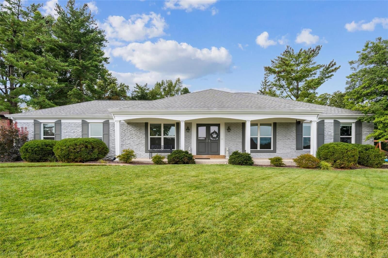 Property Photo:  359 Country Glen Lane  MO 63141 