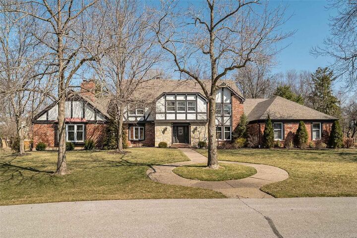 14015 Margaux Lane  Town and Country MO 63017 photo