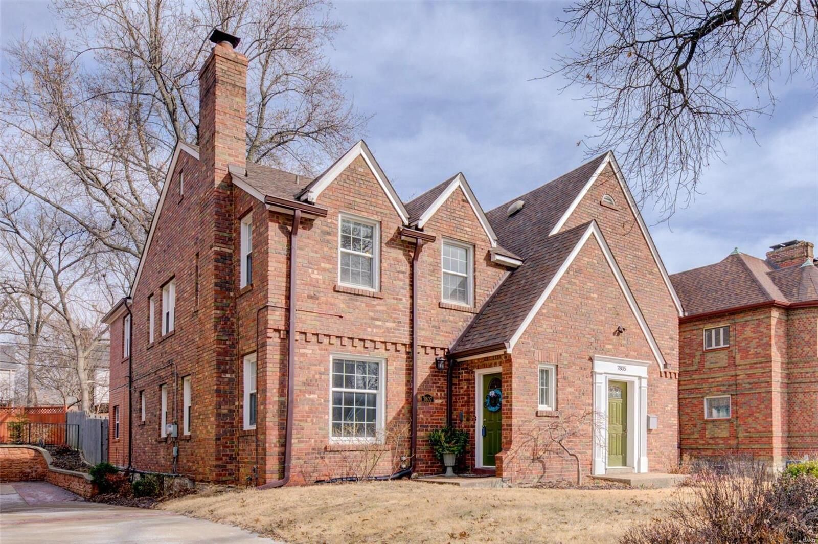 Property Photo: 7807 Delmar Boulevard MO 63130