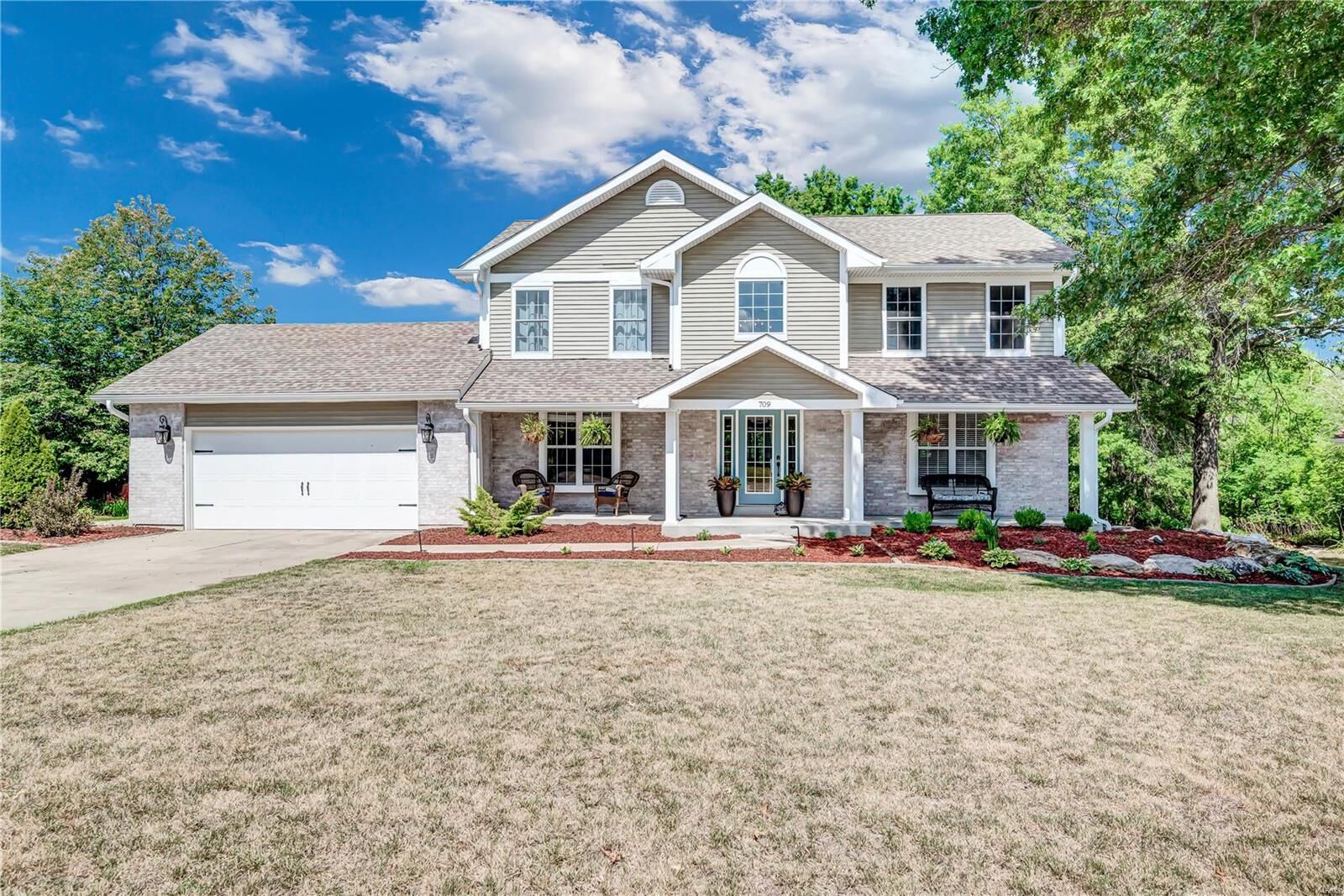 Property Photo: 709 Scarlet Oak Drive MO 63367