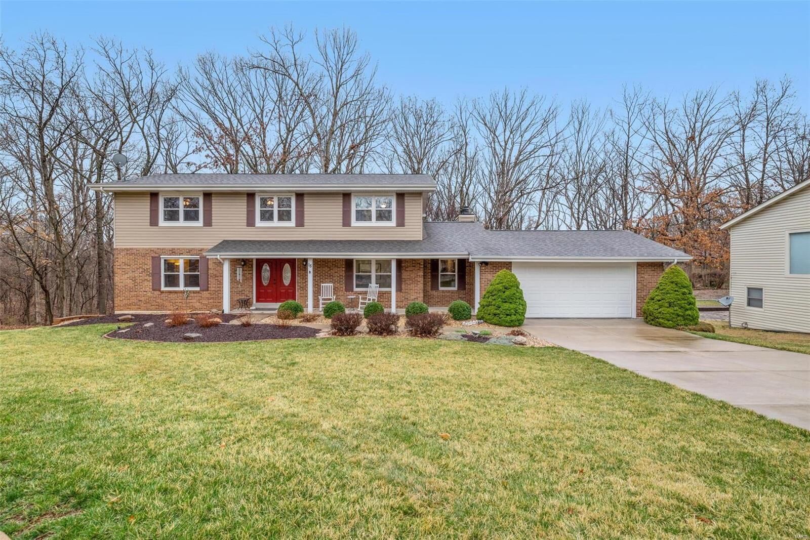 Property Photo:  18 Collette Court  MO 63367 