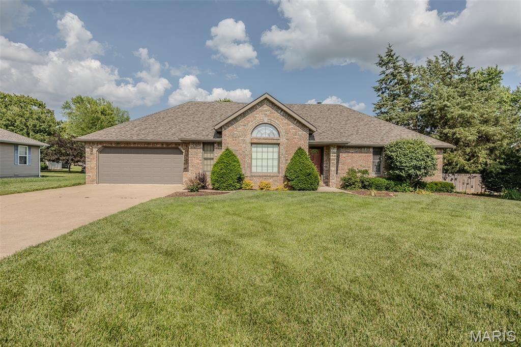 Property Photo:  1620 Indian Creek Drive  MO 65536
