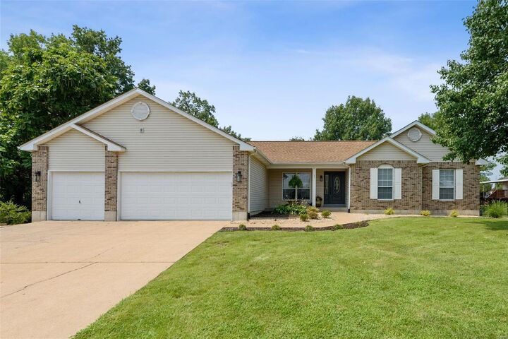 11 Club Court  High Ridge MO 63049 photo