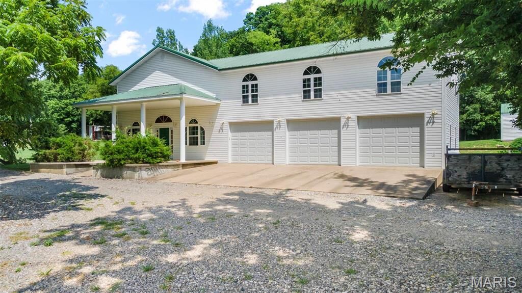 Property Photo: 10912 State Highway 77 MO 63740