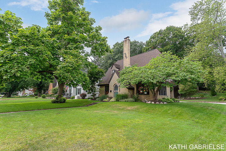 1001 Sheldon Road  Grand Haven MI 49417 photo