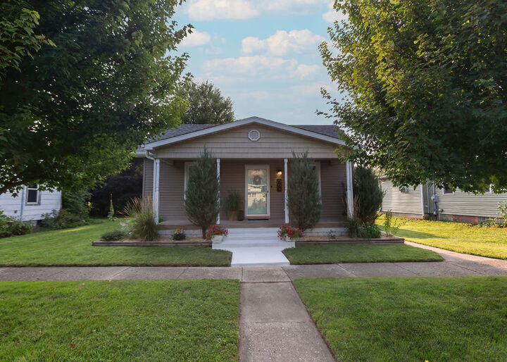 Property Photo: 508 N State Street IL 61561