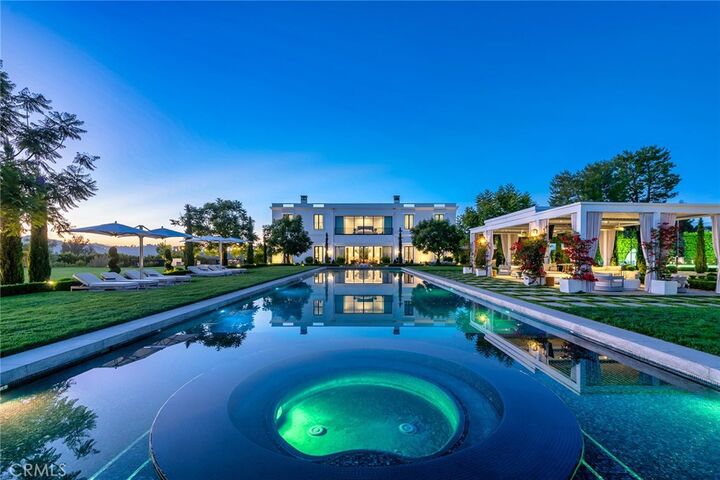 Property Photo:  2100 Stratford Circle  CA 90077 