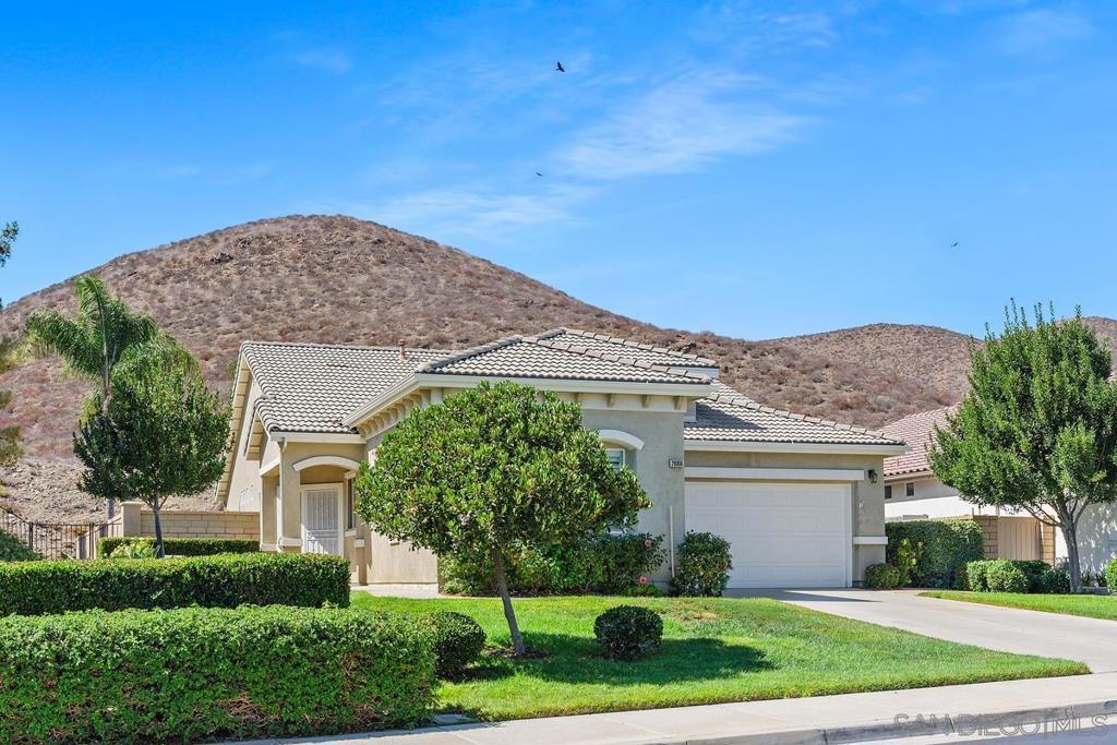Property Photo: 28006 Panorama Hills Dr CA 92584