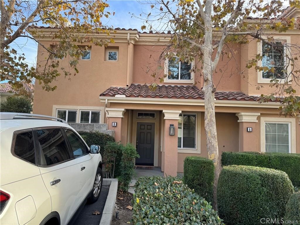 Property Photo: 2986 Arbolitos Lane B CA 93063