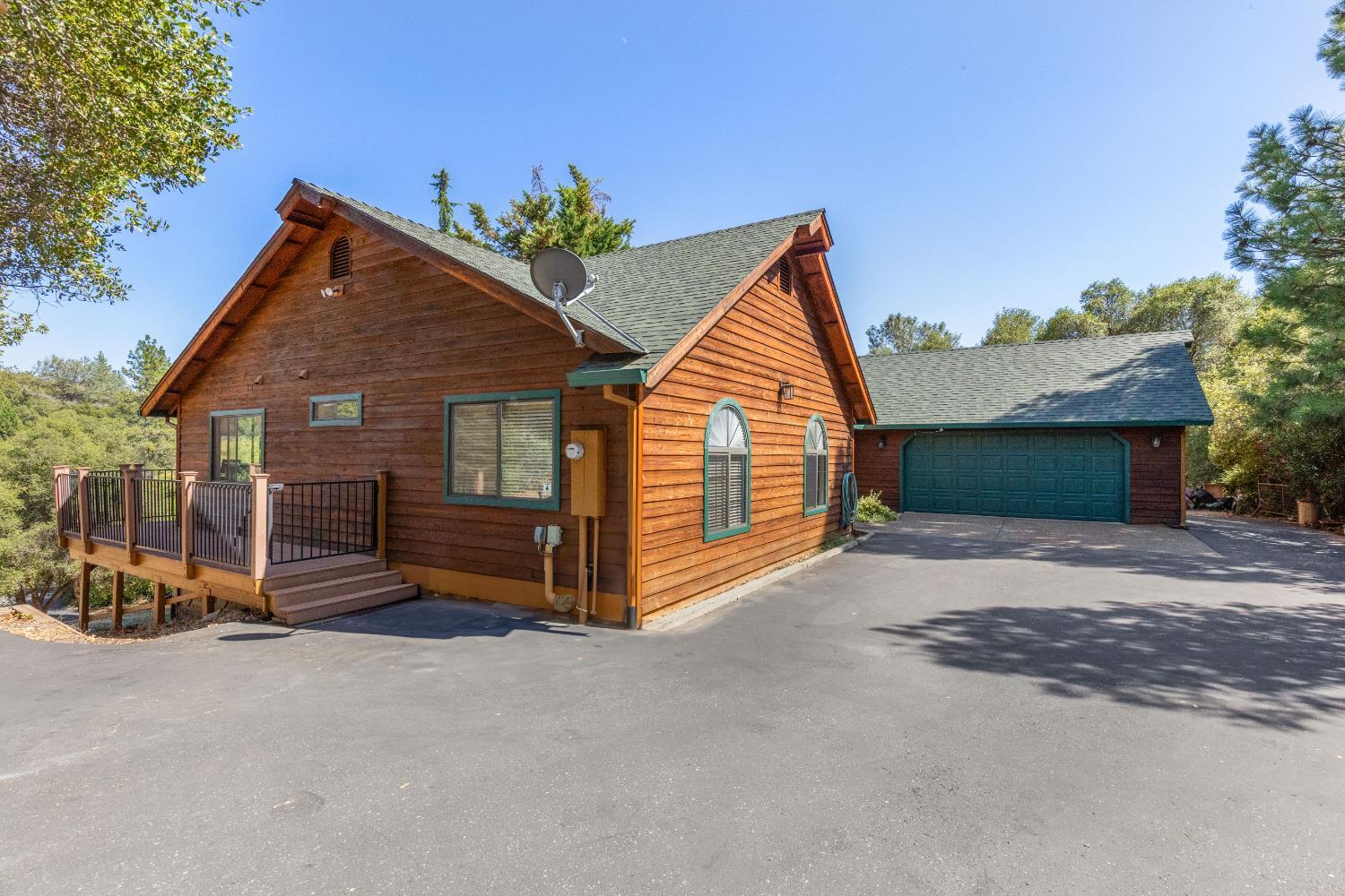 Property Photo: 3440 Sweetwater Trail CA 95614