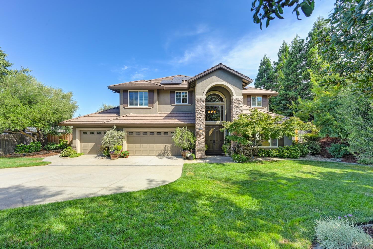 Property Photo: 3563 Foxmore Lane CA 95672