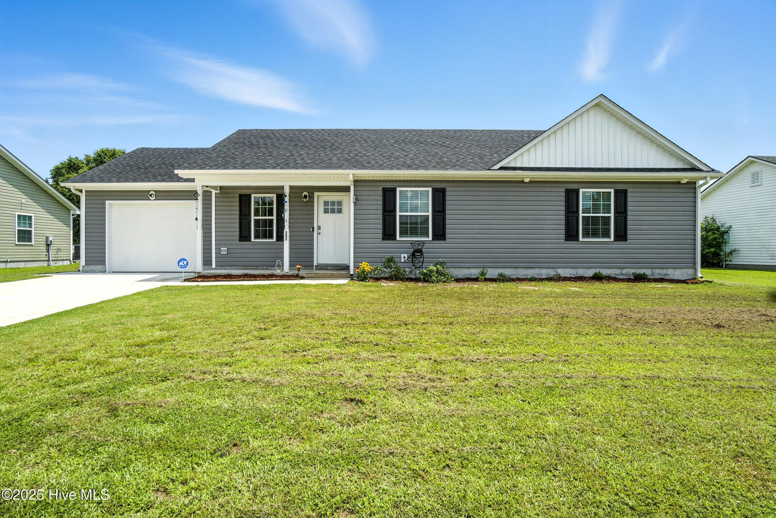 Property Photo:  302 Kristin Street  NC 27909 