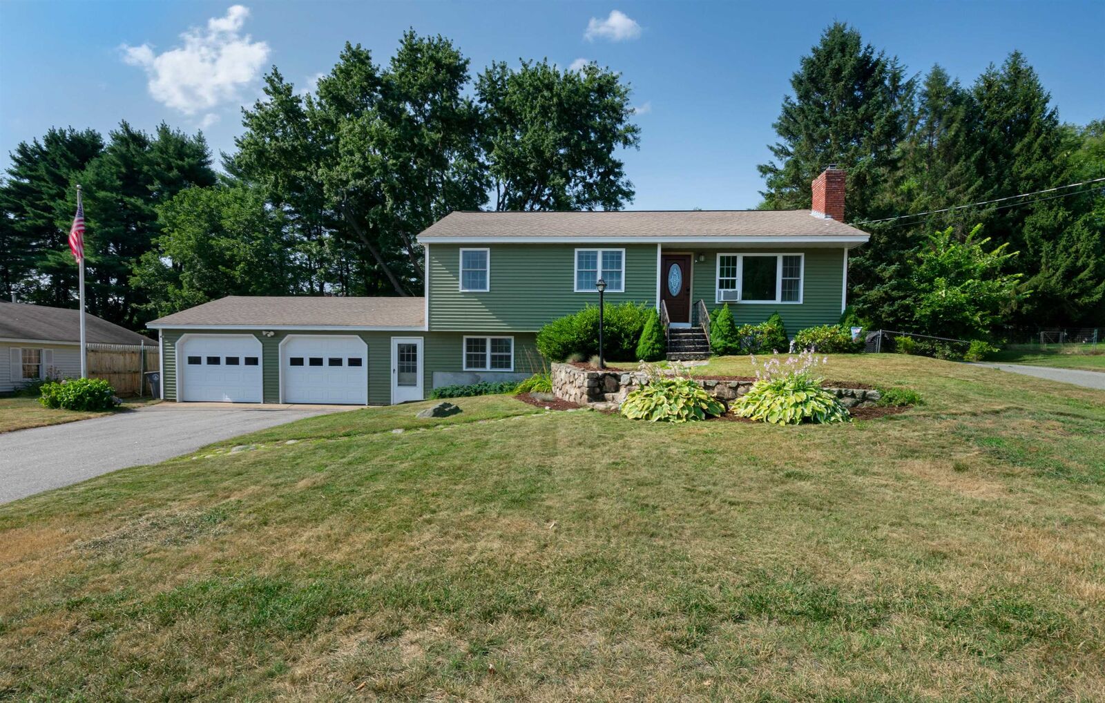Property Photo:  8 Donald Avenue  NH 03275 