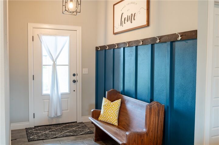 Property Photo:  924 Laux Lane  AR 72751 