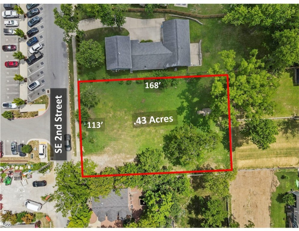 Property Photo:  306 SE 2nd Street  AR 72712 