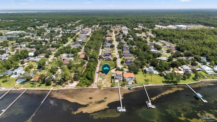 Property Photo: 1709 Brooke Beach Dr FL 32566