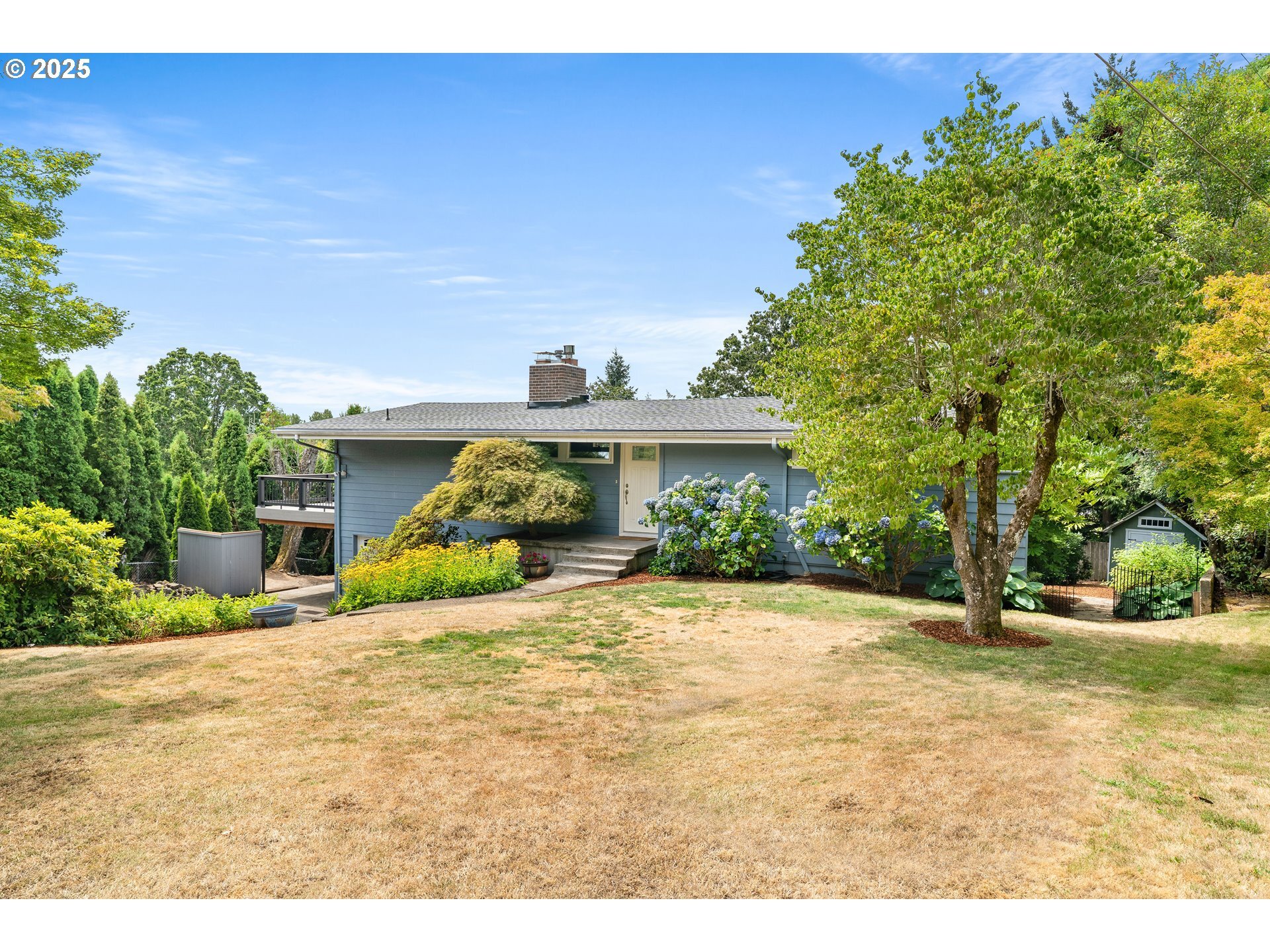 Property Photo:  10421 SW 63rd Dr  OR 97219 