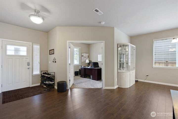 Property Photo: 20327 40th Avenue E WA 98387