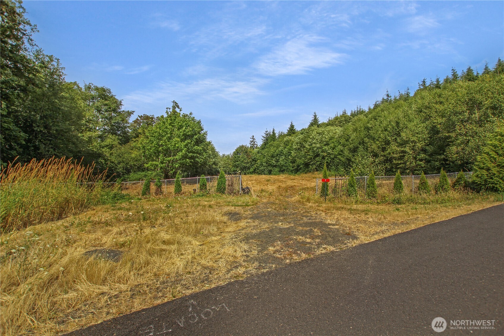 Property Photo: 7 Alger Creek Heights WA 98612