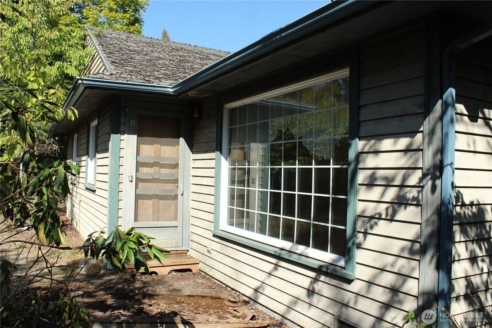 Property Photo: 3301 S Discovery Road WA 98368