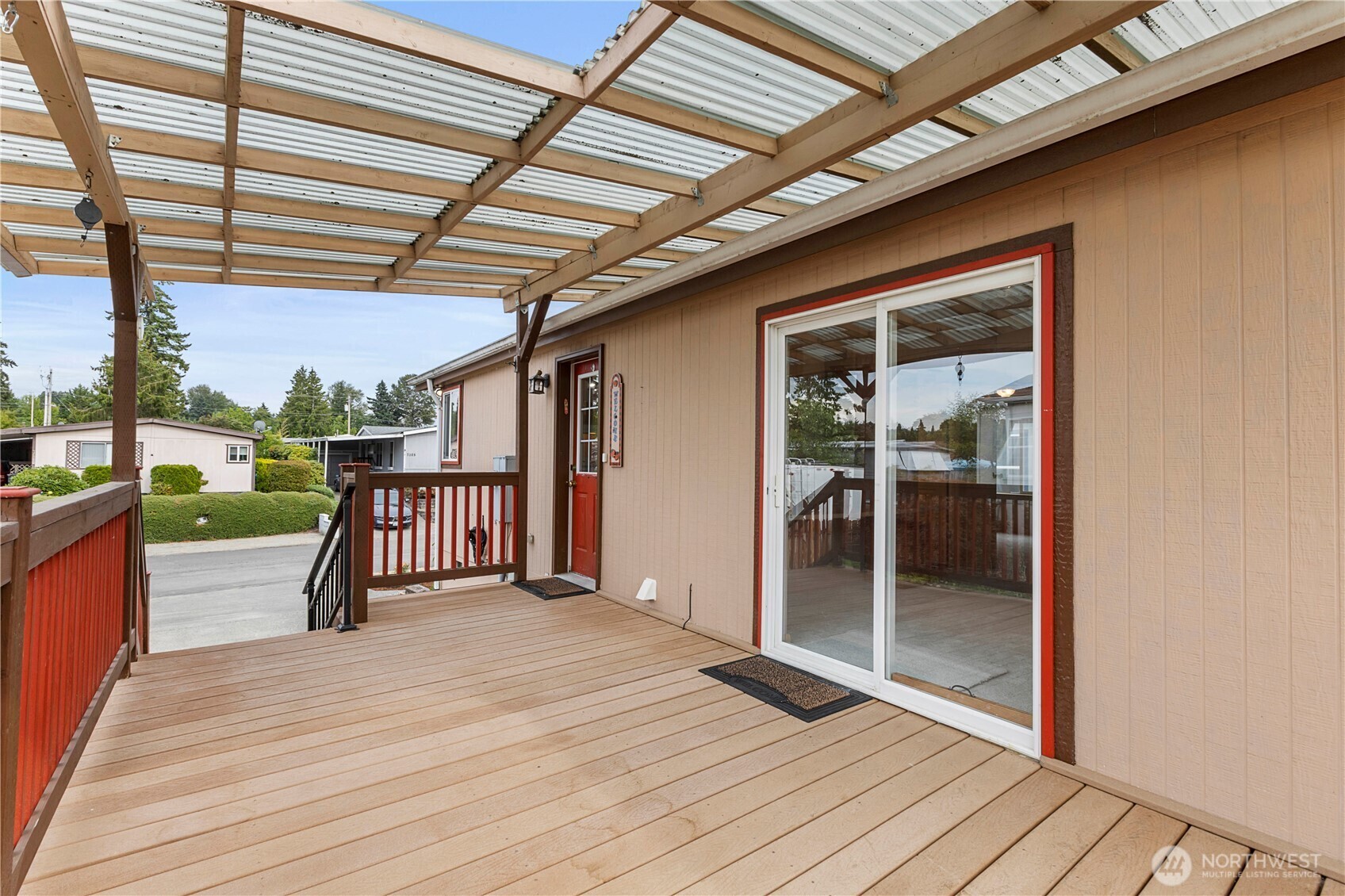 Property Photo:  7024  141st Avenue E  WA 98390 