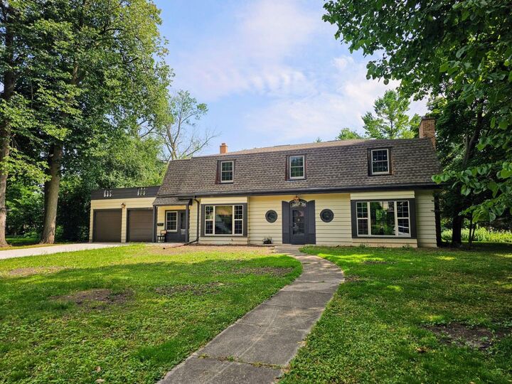 1203 Hewitt Street  Neenah WI 54956 photo