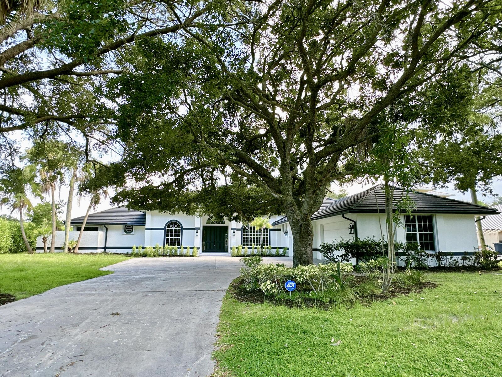 Property Photo:  19558 Red Gum Trail  FL 33458 