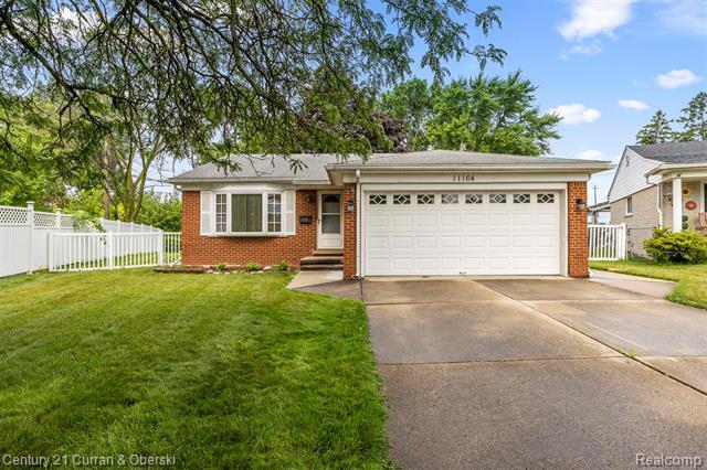 Property Photo: 11164 Kennebec Avenue MI 48101