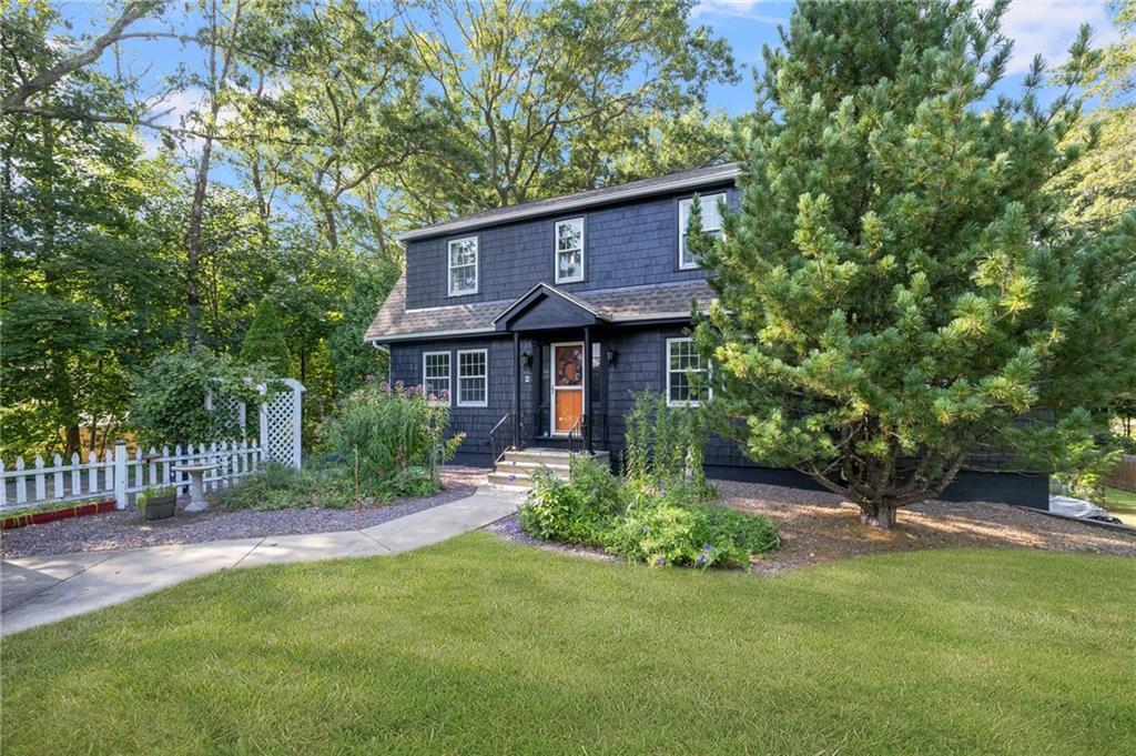 Property Photo:  2 Haywood Road  RI 02816 