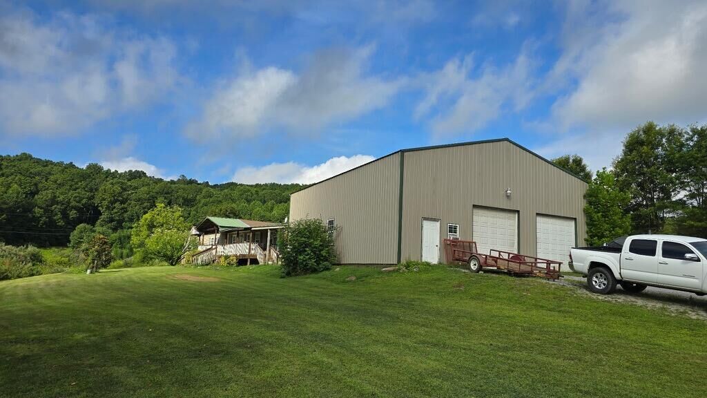 Property Photo: 2577 Young Road TN 37379