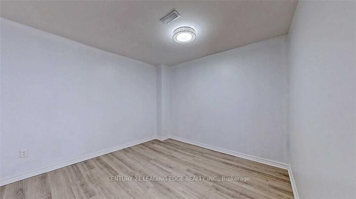 Photo de la propriété:  113 James Street N 202  ON L8R 2K6 