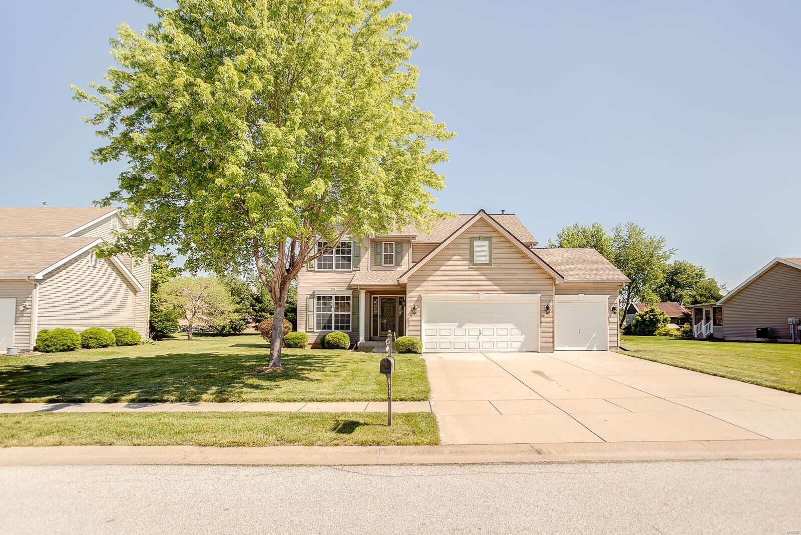 Property Photo:  601 Westwick Court  IL 62226 