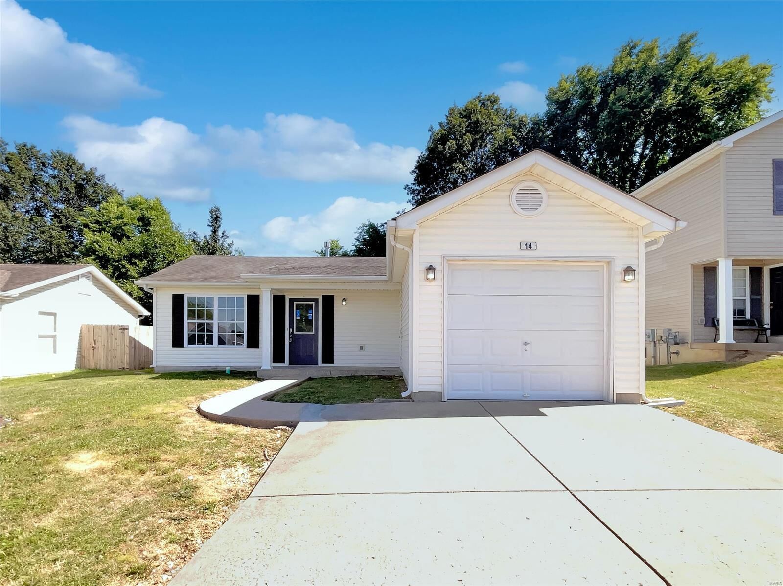 Property Photo: 14 Silver Spur Drive MO 63389